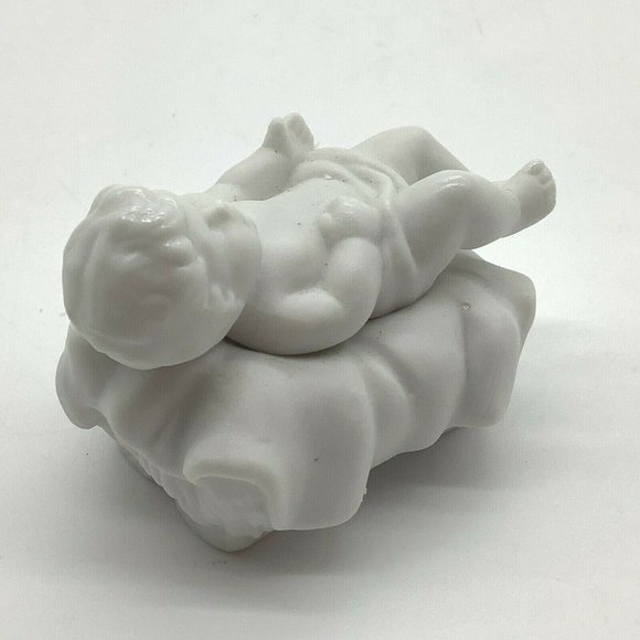 Avon Holy Family Nativity Collectibles - Picture 10 of 12